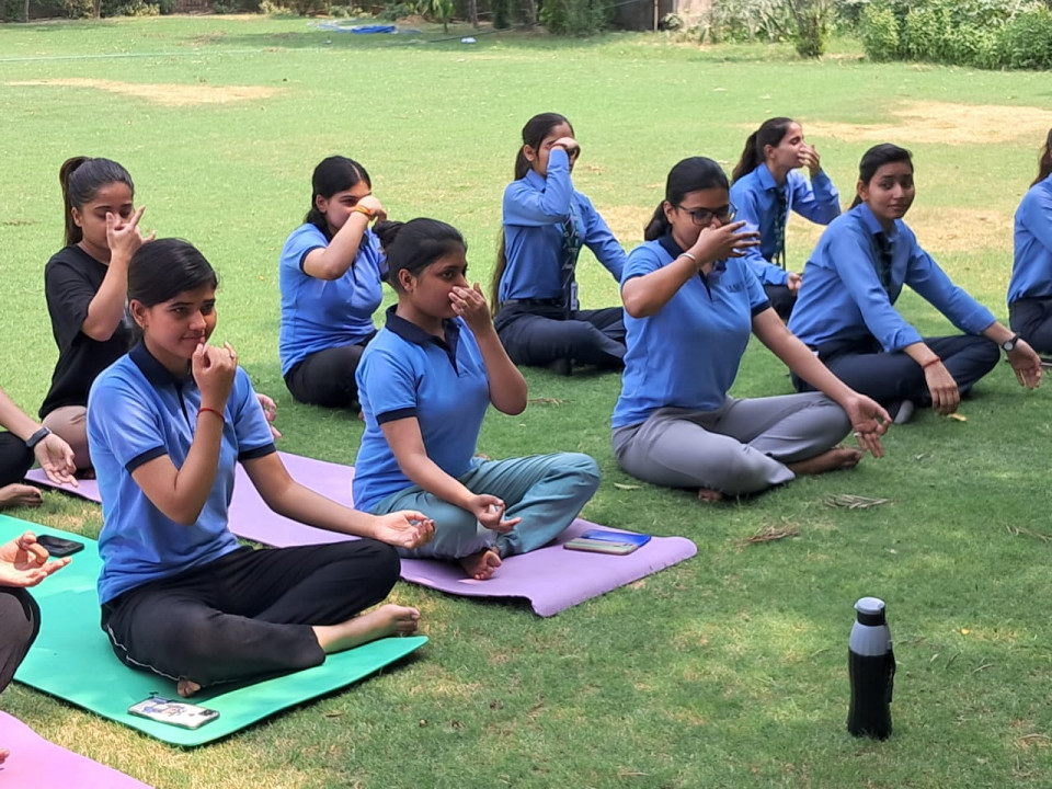 10th International Yoga Day, IAMR PHYSIOTHERAPY DEPARTMENT